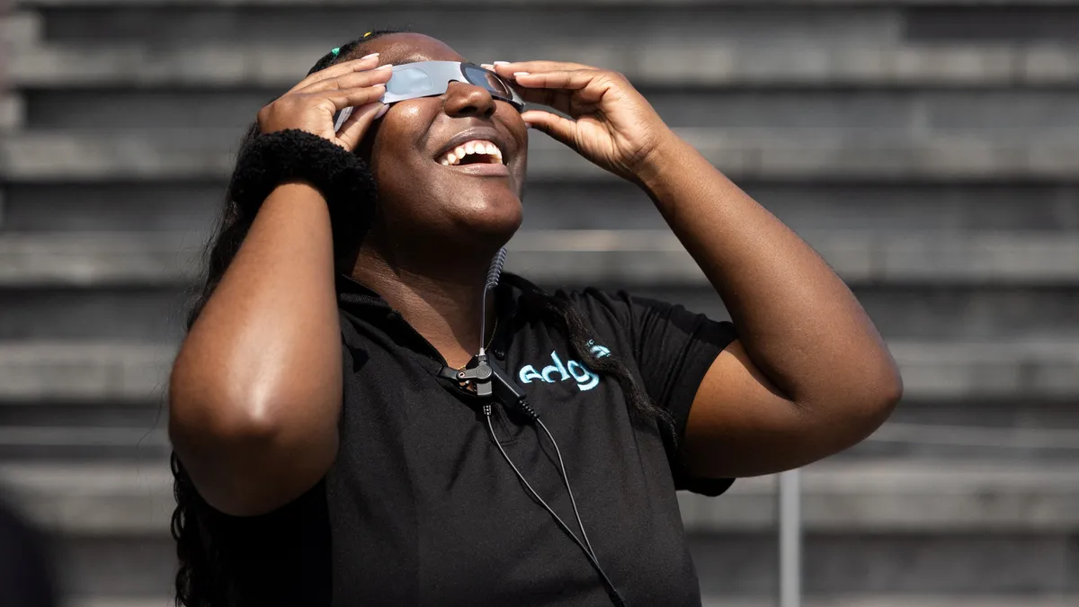 91275860007-20260812-t-182804-z-1144222339-rc-26-xmadj-8-n-2-rtrmadp-3-solareclipseusa