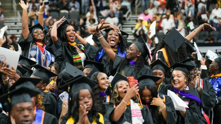 College grads expect an $80k salary. Good luck with that