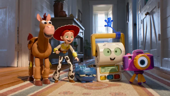 Jessie steals Pixar’s heartfelt, relatable ‘Toy Story 5’ – Review
