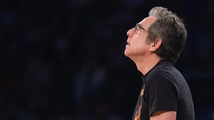 Mamdani, Ben Stiller try to calm Knicks fans before Game 4 at MSG
