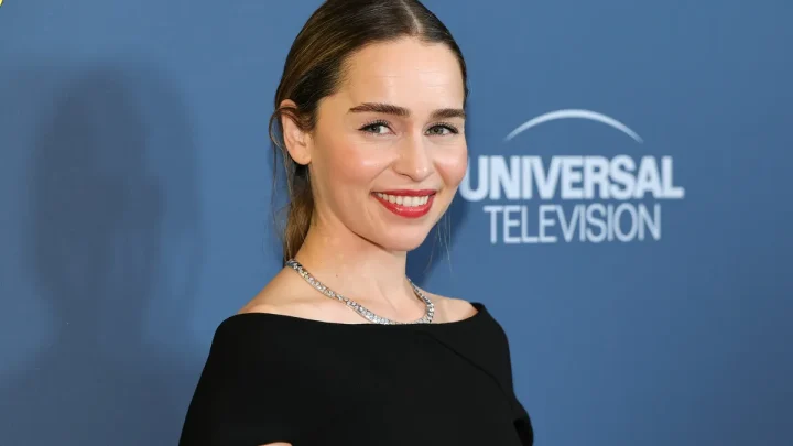 Emilia Clarke sets record straight on ‘Game of Thrones’ salary rumors