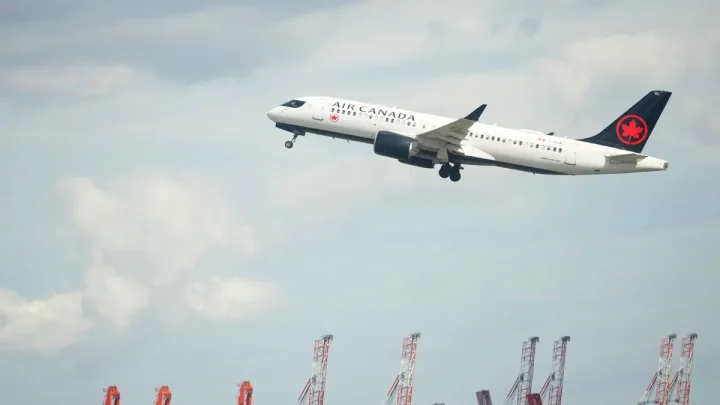 Canadian pilot flew for years without correct license, police say