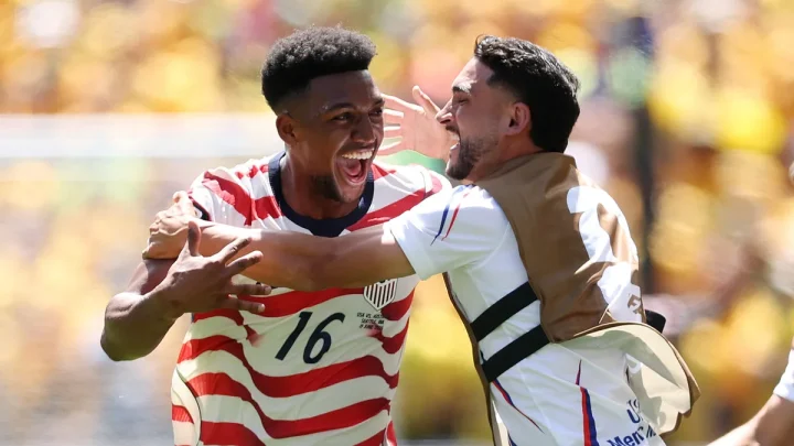USA clinches World Cup round of 32 with big win vs. Australia