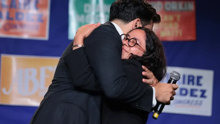 Mamdani in 3, NYC mayor sweeps Democratic establishment: takeaways
