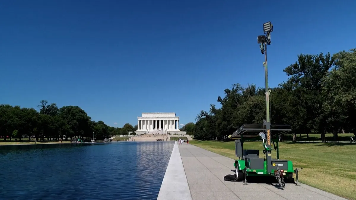 90682021007-202600624-vpc-reflecting-pool-security-cams-reax-thumb-reuters-00-00-00-00-still-003