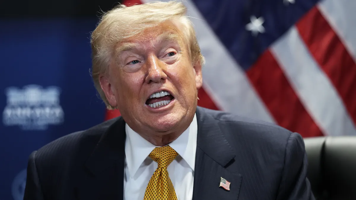 90848010007-trump-pic