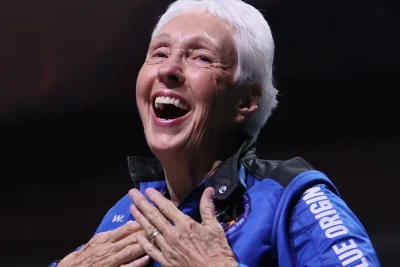 Wally Funk, the oldest woman to launch into space, dies at 87