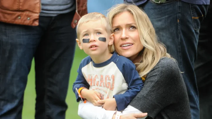 Kristin Cavallari’s kids fly coach when she’s in first class as lesson