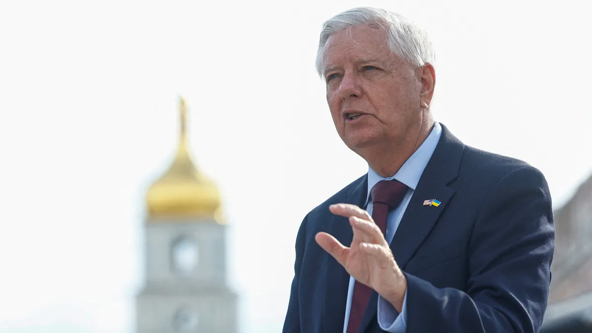 90893658007-20260712-t-080803-z-1689248407-rc-22-bmacs-82-a-rtrmadp-3-peoplelindseygraham
