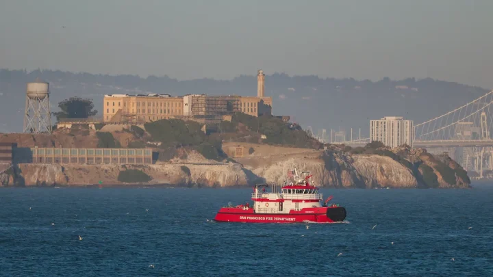 3 remain missing after boat capsized near Alcatraz during memorial