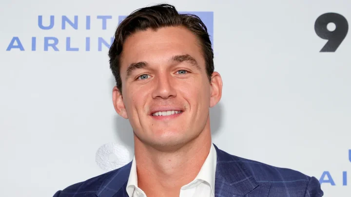 ‘Bachelorette’ alum Tyler Cameron announces engagement to Tate Madden