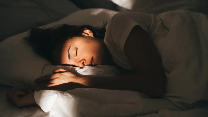 Oura ring doesn’t accurately measure sleep quality, lawsuit says