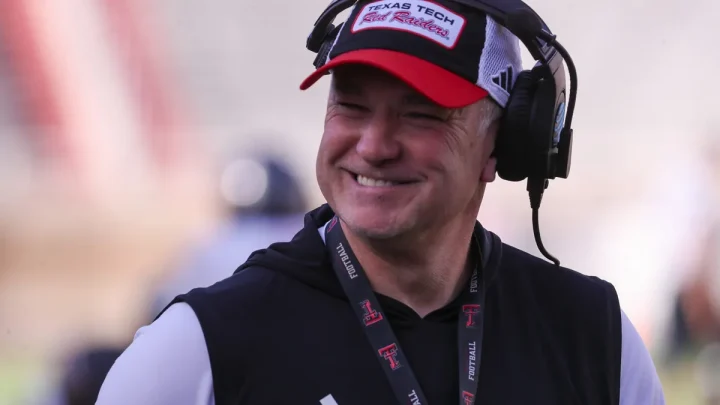 Texas Tech’s Joey McGuire takes shot at USC crowd