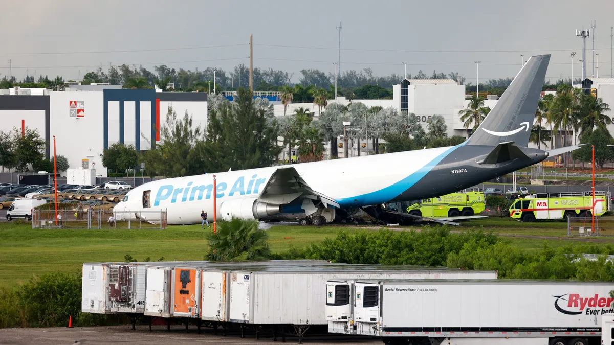 91644317007-20260906-t-202346-z-1701192901-rc-2-wdnaszyyq-rtrmadp-3-usacrashplanemiami