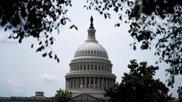 As AI panic spreads among Americans, Congress is under pressure to act