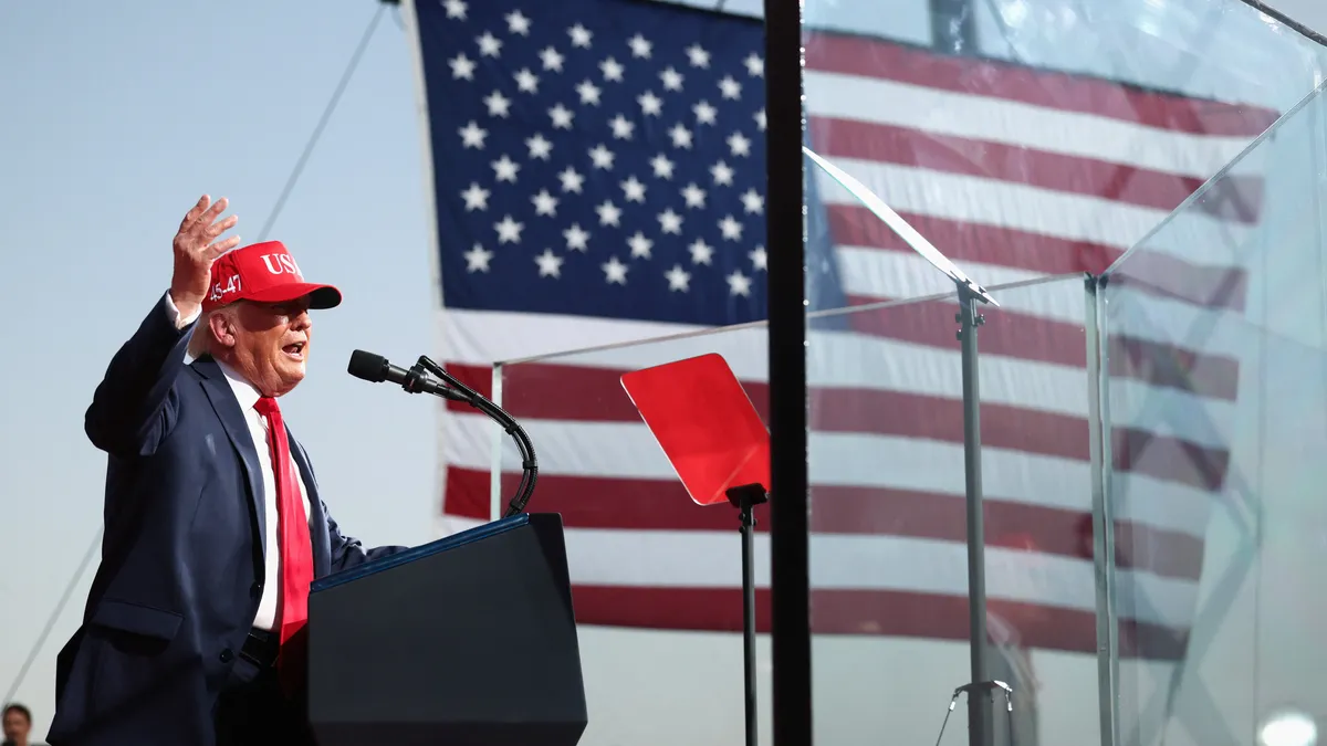 Republicans jump ship as Trump’s anchor weighs heavy on party
